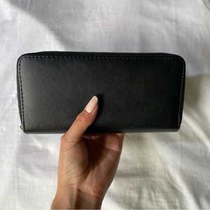 BLACK WALLET